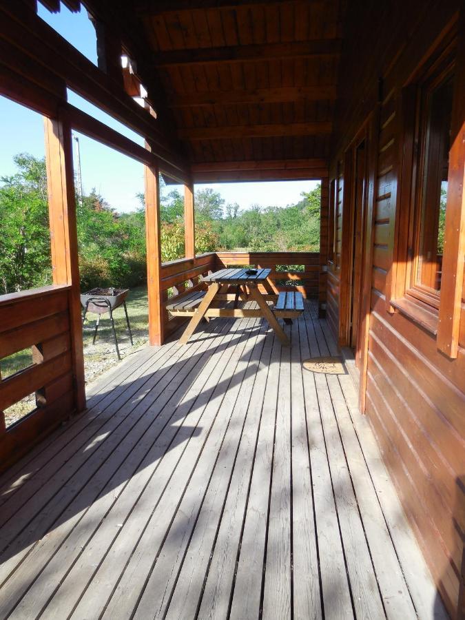 Le Chalet Bois De Celio Coux Eksteriør bilde