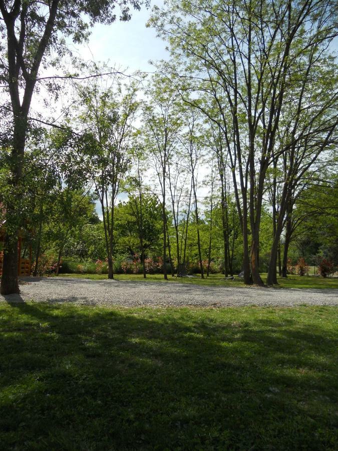 Le Chalet Bois De Celio Coux Eksteriør bilde
